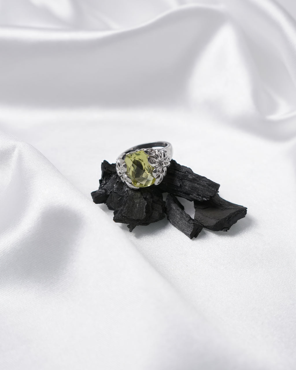 Yellow Citrine Ring in 925 Sterling Silver | Luxury Women’s Gemstone Ring | Handcrafted Designer Jewelry