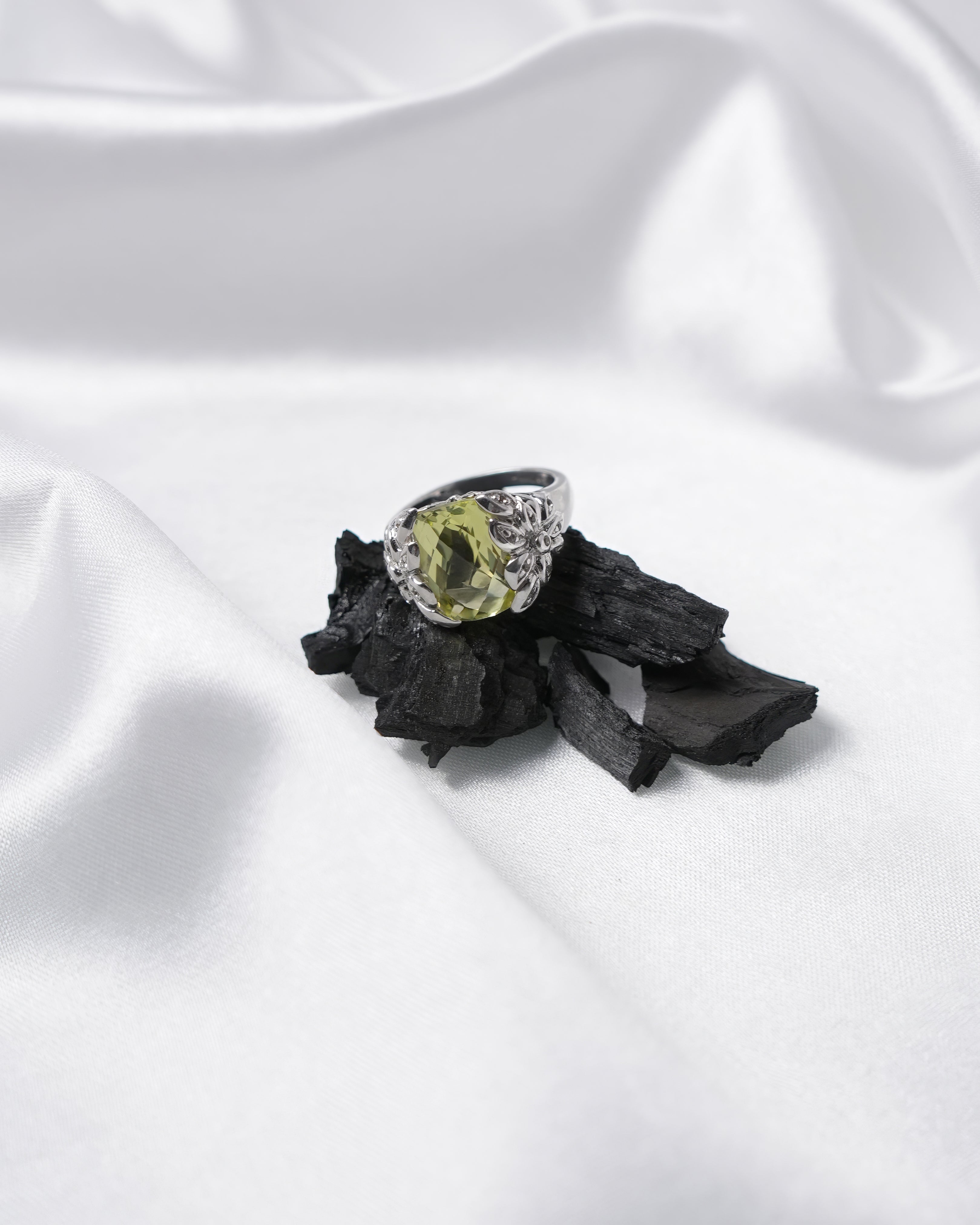 Yellow Citrine Ring in 925 Sterling Silver | Luxury Women’s Gemstone Ring | Handcrafted Designer Jewelry