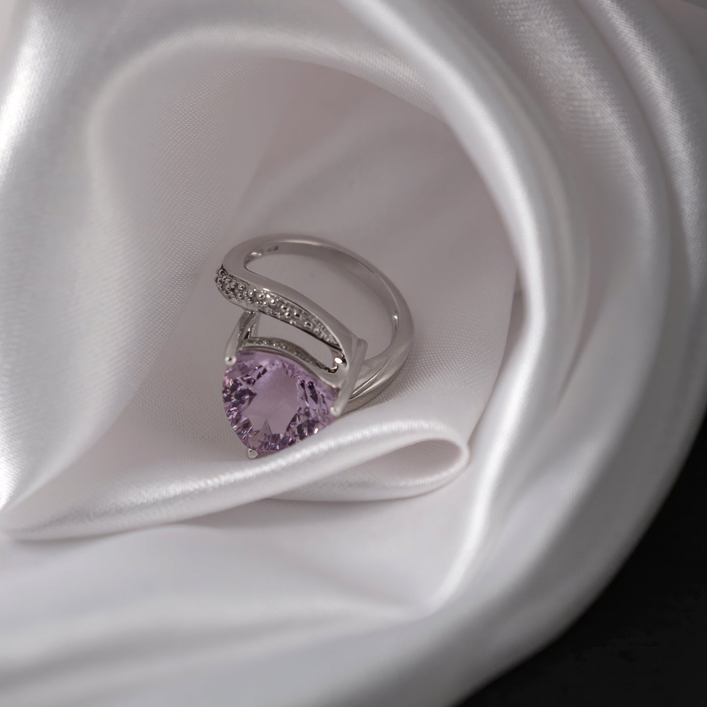 Pink Amethyst Solitaire Ring in 925 Silver | High-Quality Semi-Precious Gemstone Ring | Handcrafted Luxury